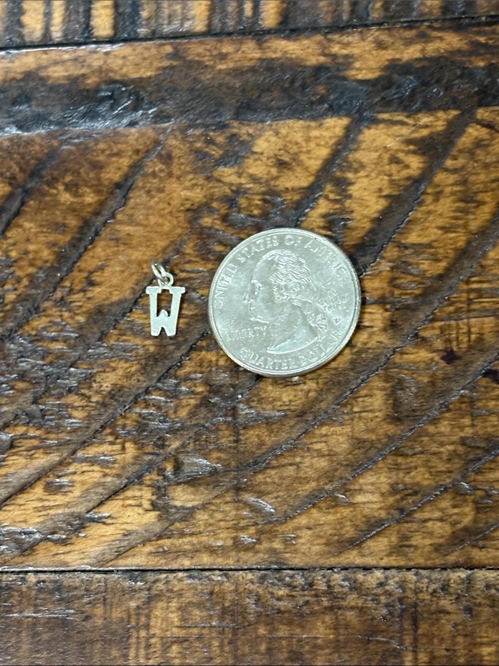 Sterling Silver Letter 'W' Initial Pendant - Silver